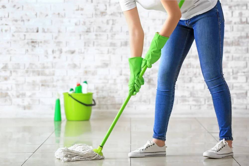 Floor cleaning | Pilot Floor Covering, Inc.